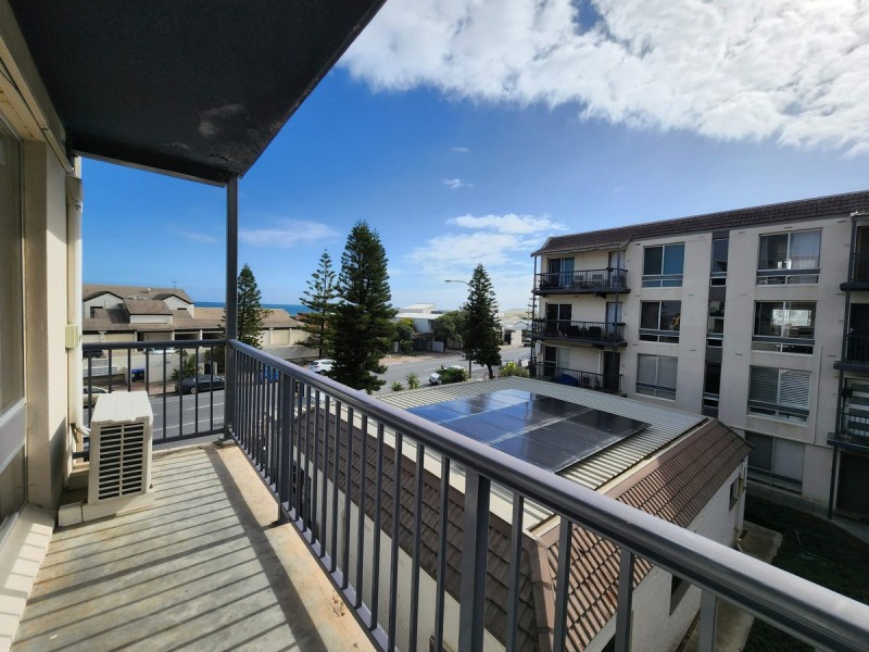 19/358 Seaview Road, Henley Beach SA 5022