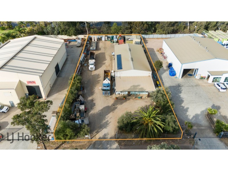 15 Newcastle Crescent, Cavan SA 5094