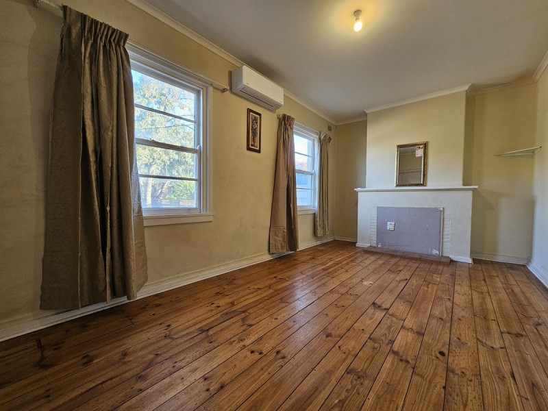 34 Second Avenue, Woodville Gardens SA 5012