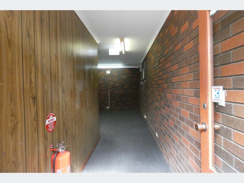 24 Surrey Road, Keswick SA 5035