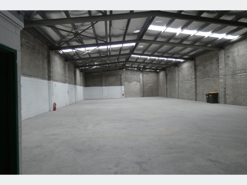 24 Surrey Road, Keswick SA 5035