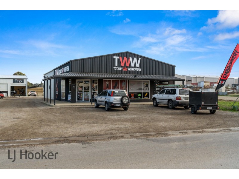 16 Commerce Crescent, Hindmarsh Valley SA 5211