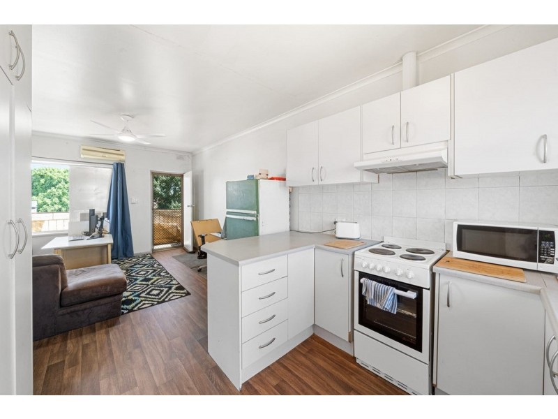 4/437 Churchill Road, Kilburn SA 5084