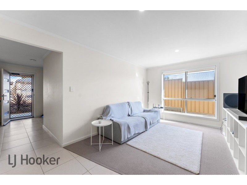 15 Fathom Crescent, Seaford Meadows SA 5169