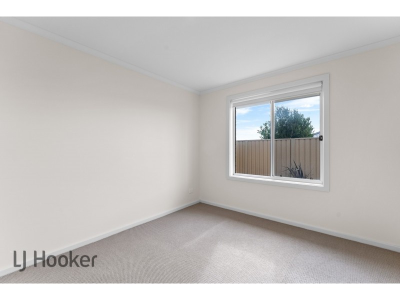 15 Fathom Crescent, Seaford Meadows SA 5169