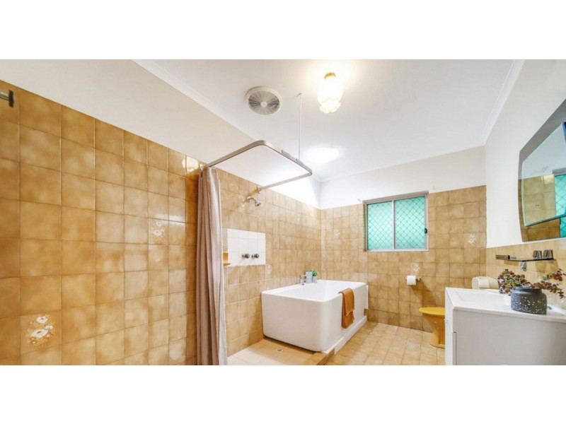 75 Crittenden Road, Findon SA 5023