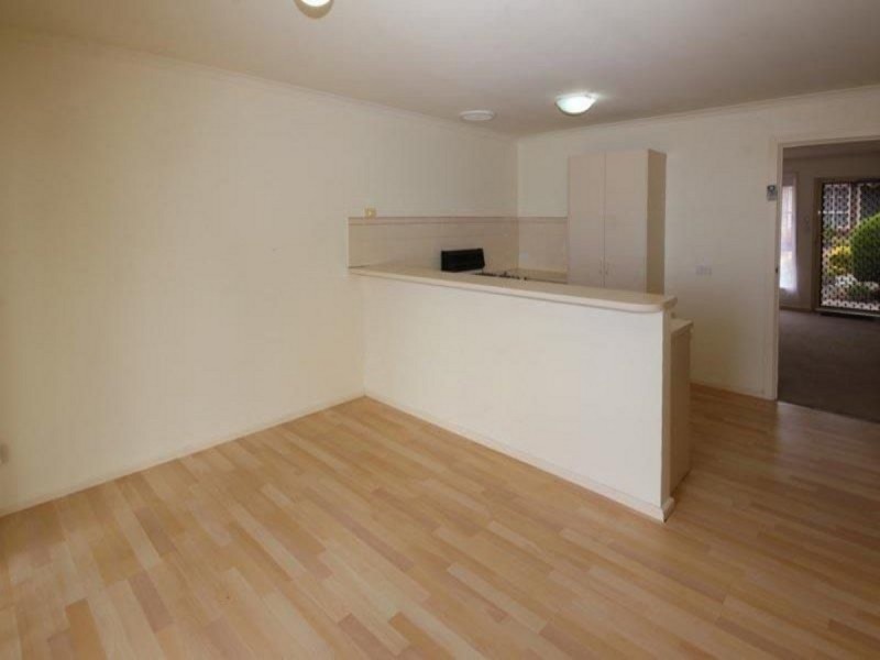 2/43-45 Chynoweth Avenue, Hackham SA 5163