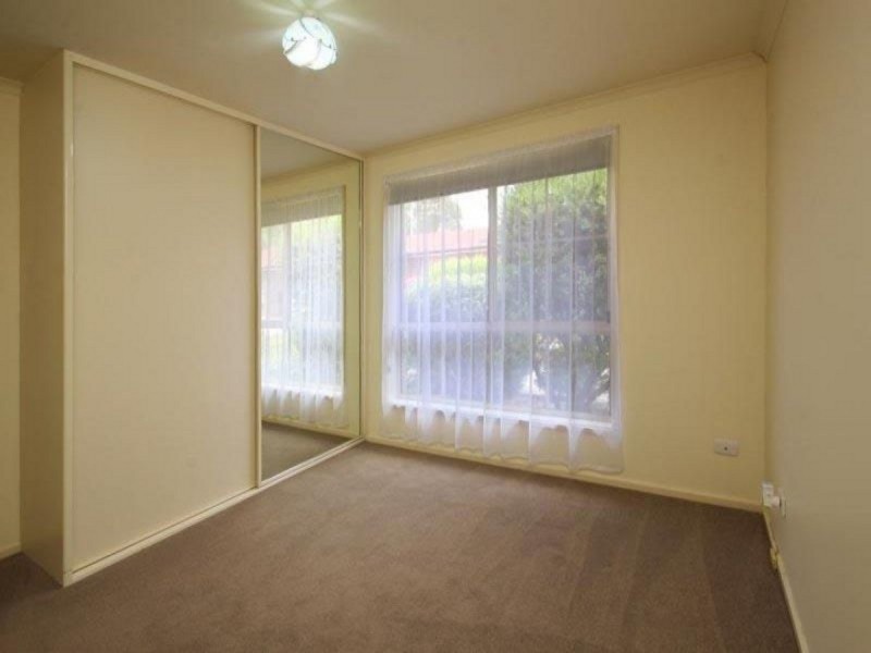 2/43-45 Chynoweth Avenue, Hackham SA 5163