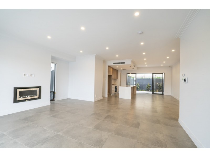 403B Military Road, Henley Beach SA 5022