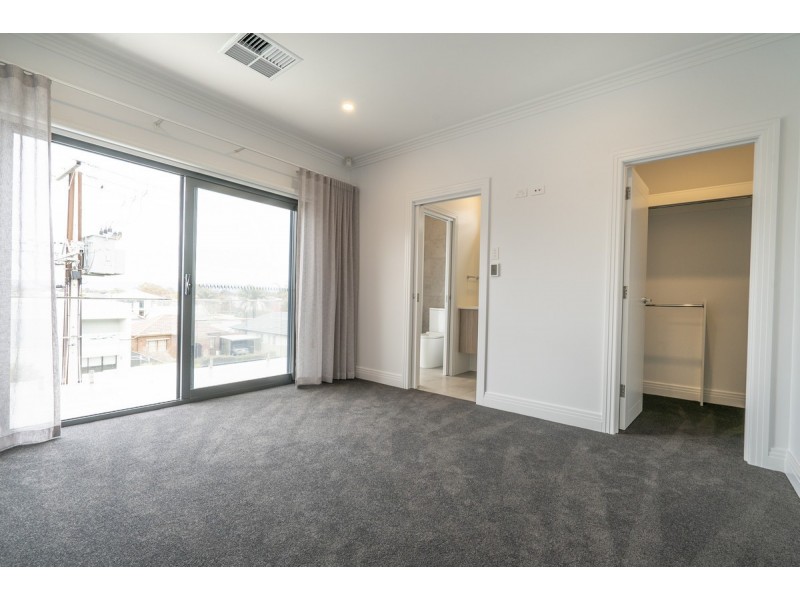 403B Military Road, Henley Beach SA 5022