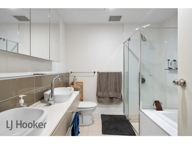 26 Tarni Court, New Port SA 5015