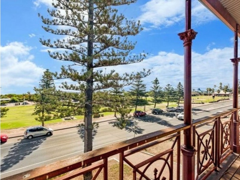 66 Esplanade, Semaphore SA 5019