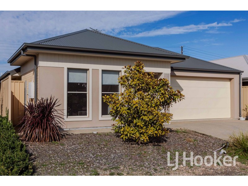 6 Gladstone Road, Seaford Meadows SA 5169