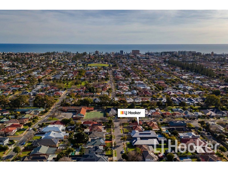 3 Helmsdale Avenue, Glengowrie SA 5044