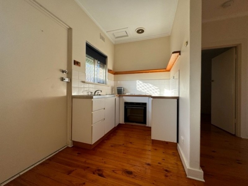 9/37 Pier Street, Glenelg SA 5045