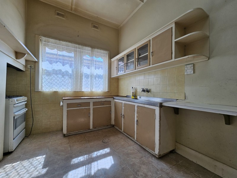 39 Main Street, Beverley SA 5009