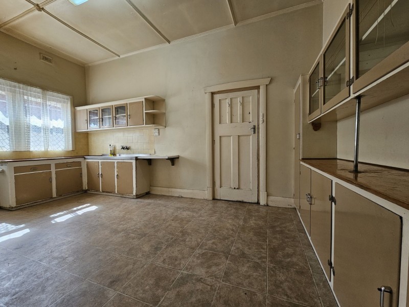 39 Main Street, Beverley SA 5009