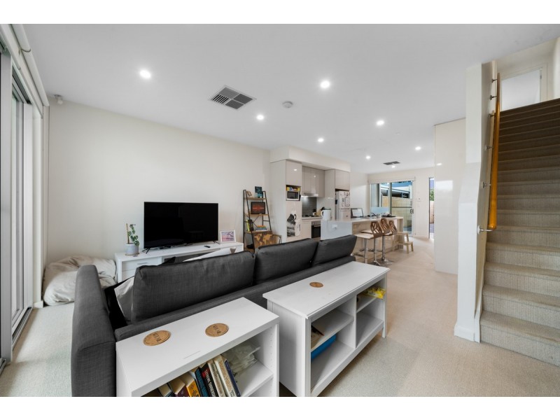 26 Tarni Court, New Port SA 5015