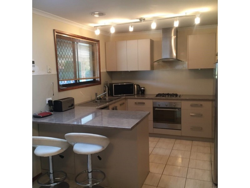 2 Christiana Crescent, Wynn Vale SA 5127