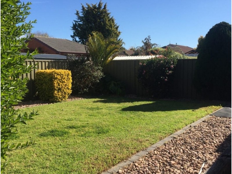 2 Christiana Crescent, Wynn Vale SA 5127