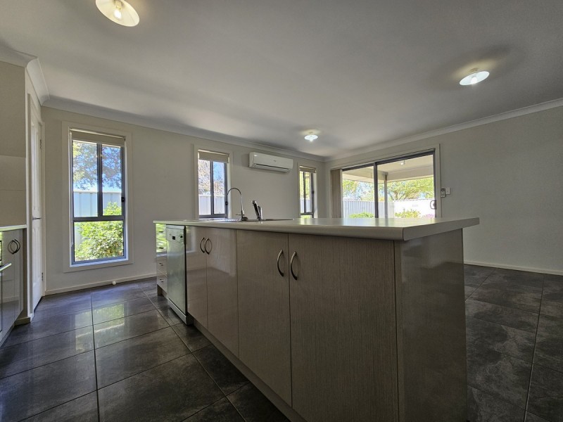 44 Ascott Avenue, Munno Para West SA 5115
