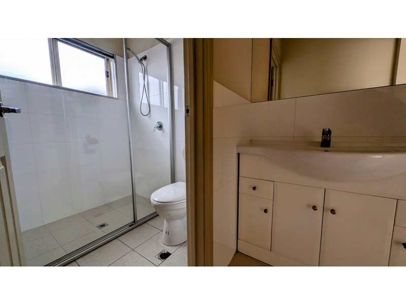 1A Fischer Street, Welland SA 5007