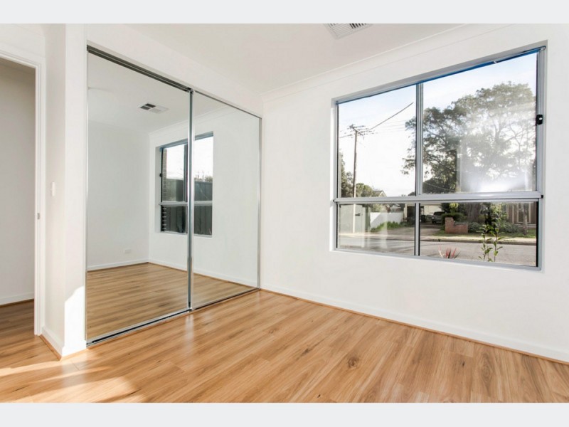 14 Hyacinth Crescent, Christie Downs SA 5164