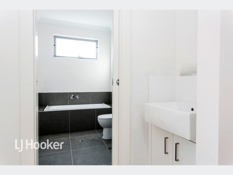 3/8 Wakelin Terrace, O’sullivan Beach SA 5166