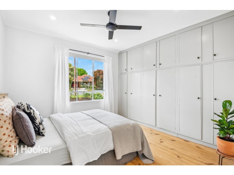 10 Adam Avenue, Bellevue Heights SA 5050