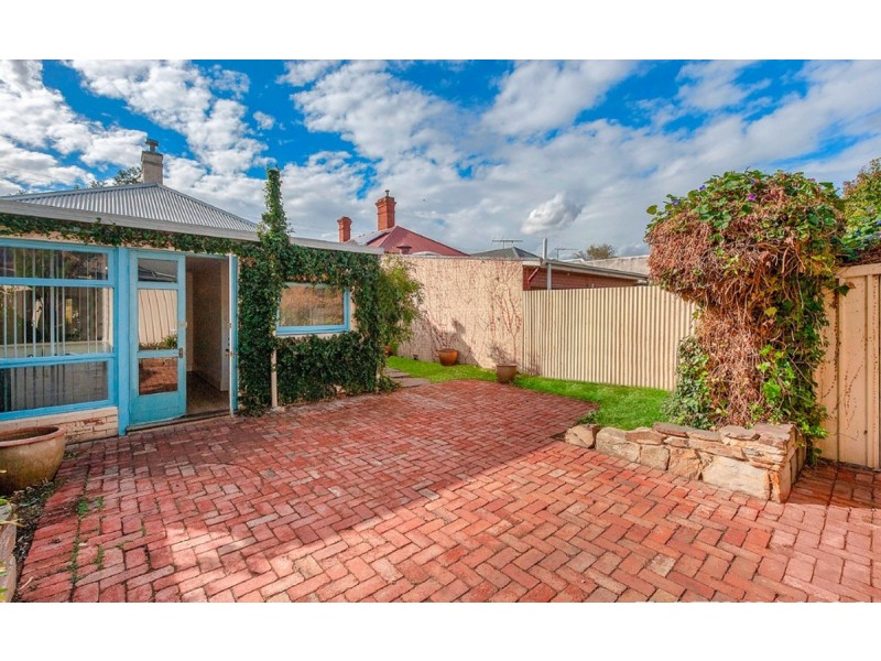 19 Highbury Street, Prospect SA 5082