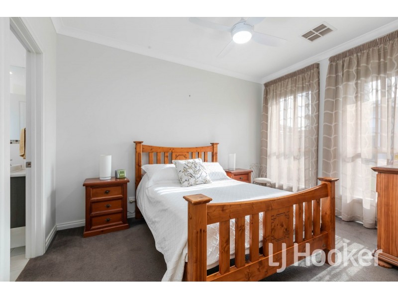 9 Howard Street, Flinders Park SA 5025