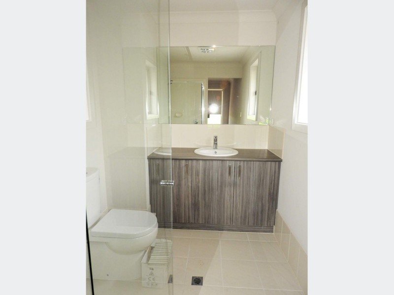 77 Princess Royal Parade, Hindmarsh Island SA 5214