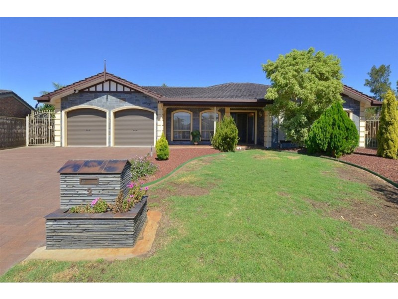 2 Mia Court, West Lakes SA 5021