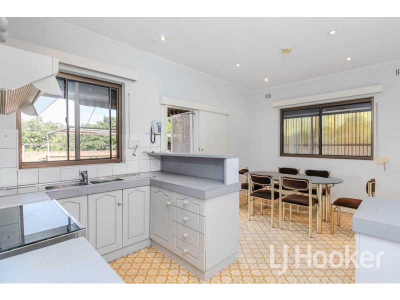 43 Fortrose Avenue, Seaton SA 5023