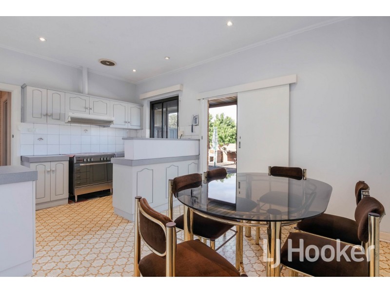 43 Fortrose Avenue, Seaton SA 5023