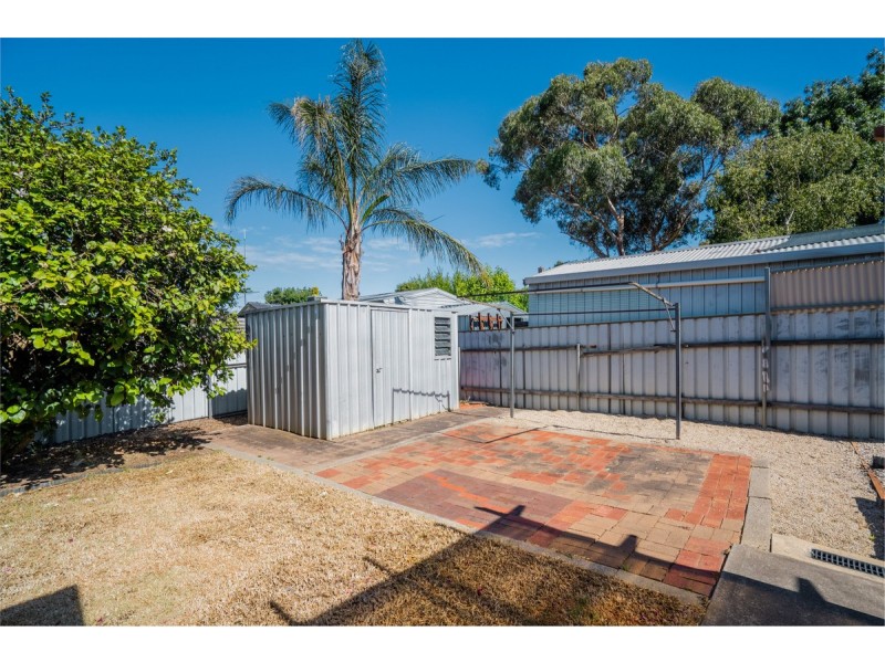 184 Hub Drive, Aberfoyle Park SA 5159