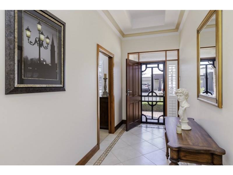 3 Grange Court, Findon SA 5023