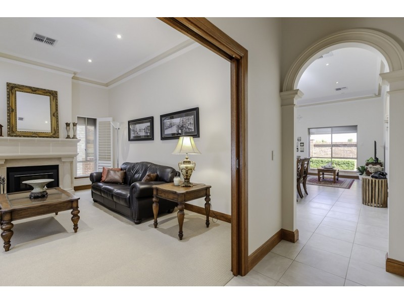 3 Grange Court, Findon SA 5023