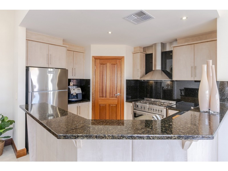 3 Grange Court, Findon SA 5023