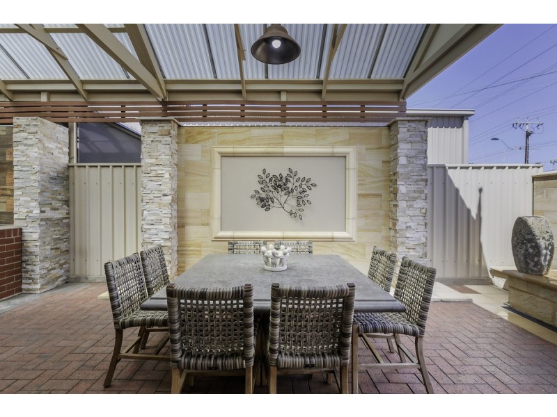 3 Grange Court, Findon SA 5023