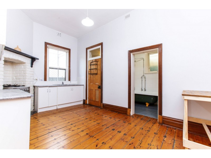 8A Dew Street, Mile End SA 5031