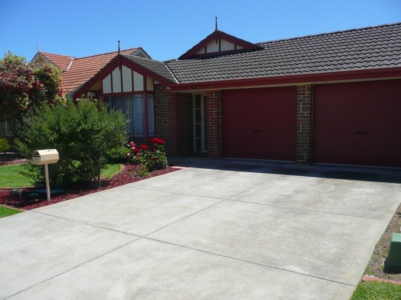 2 Royal Close, Findon SA 5023