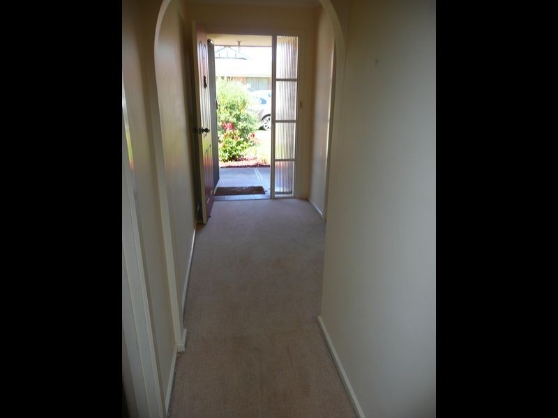 2 Royal Close, Findon SA 5023