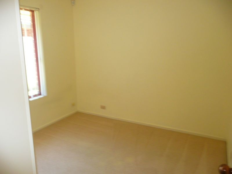 2 Royal Close, Findon SA 5023