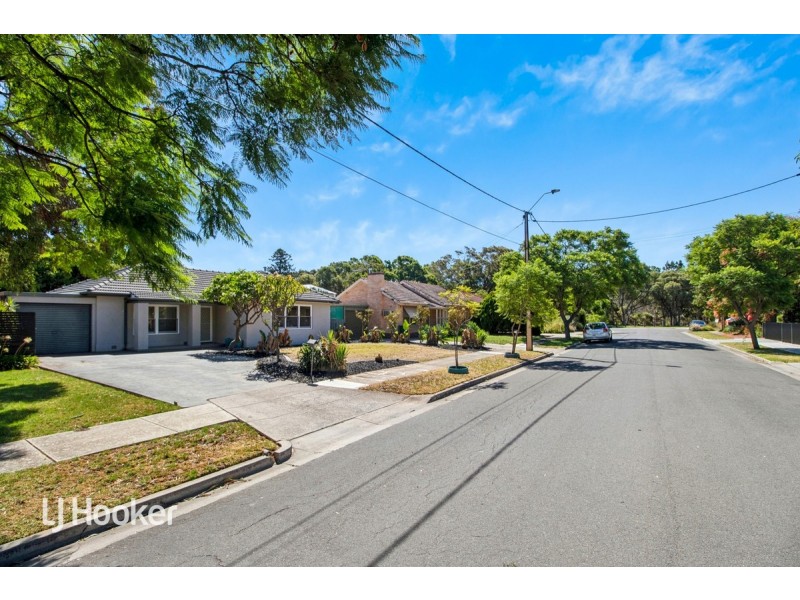 5 Diosma Crescent, Lockleys SA 5032