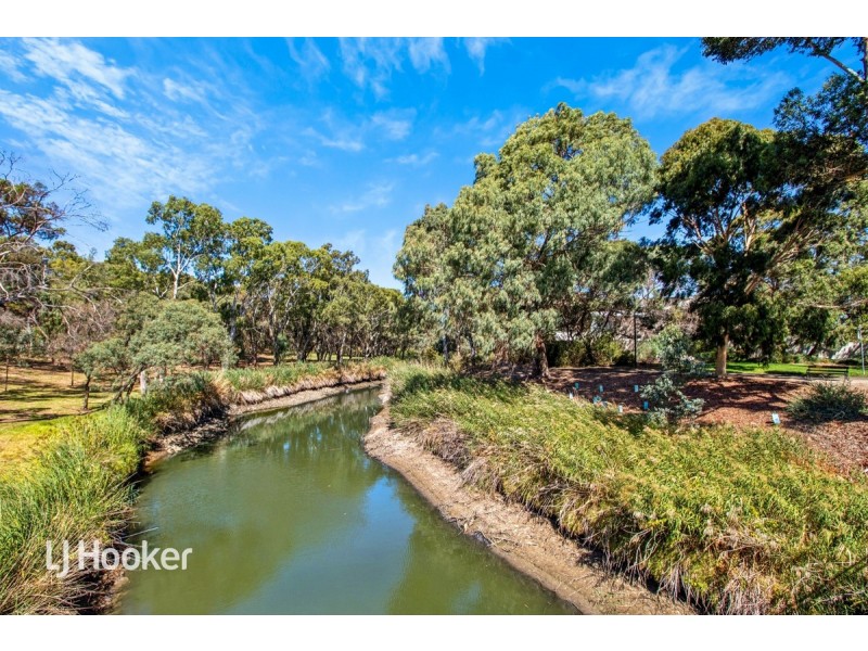 5 Diosma Crescent, Lockleys SA 5032
