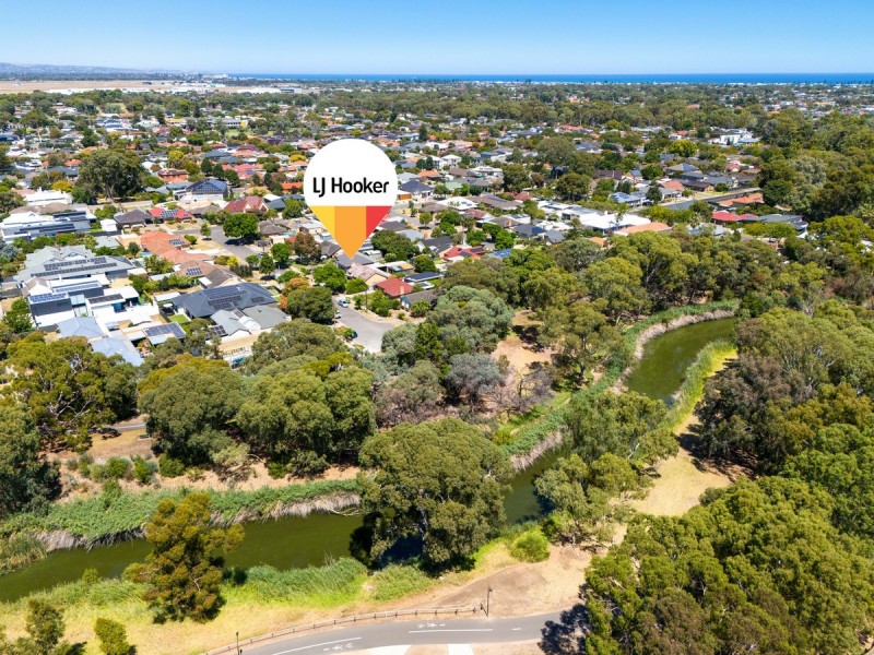 5 Diosma Crescent, Lockleys SA 5032