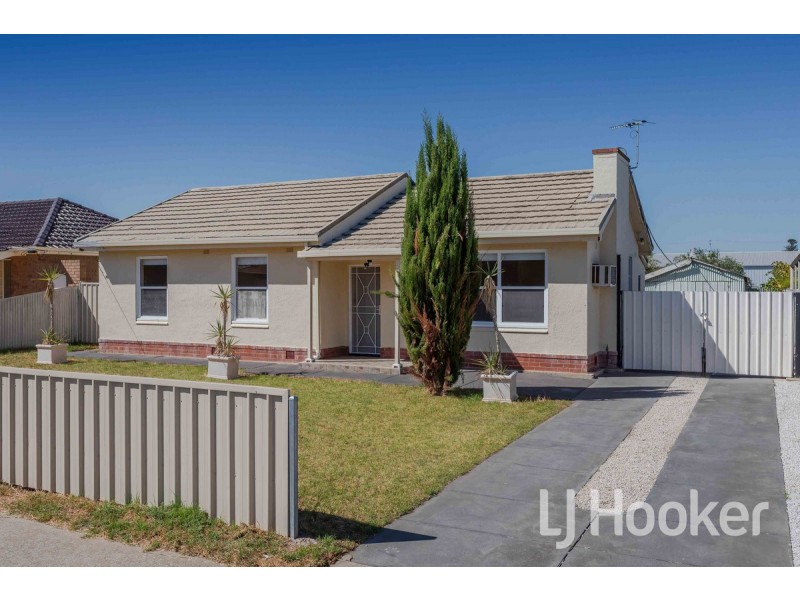 11 Russ Avenue, Seaton SA 5023