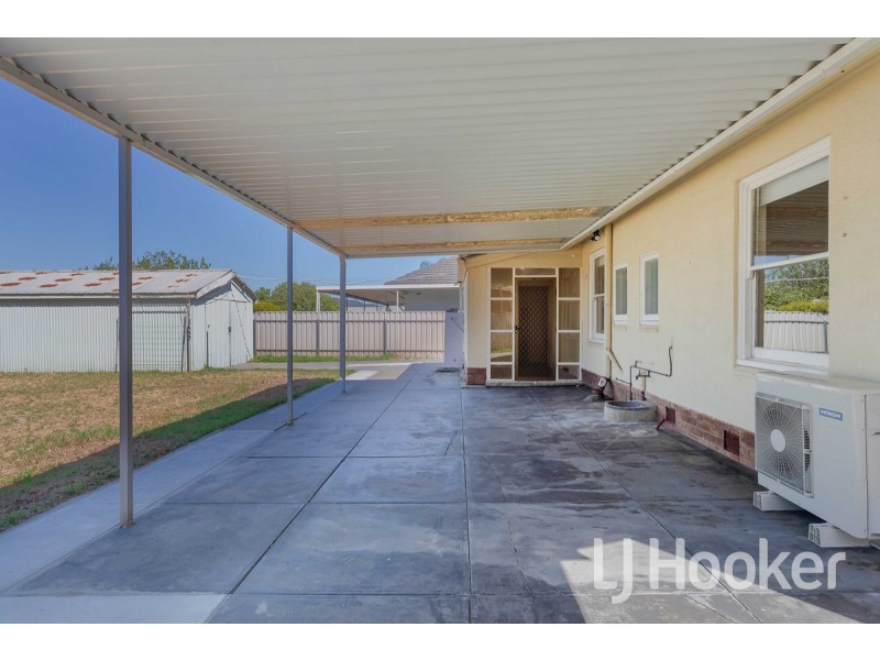 11 Russ Avenue, Seaton SA 5023