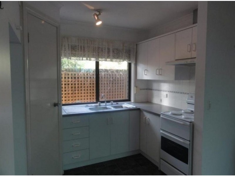 2/9 Fifth Avenue, Warradale SA 5046